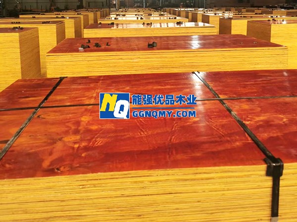 嘉峪关胶合板厂家直销批发